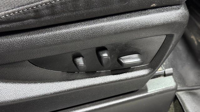 2018 GMC Yukon 4WD 4dr SLE - 22962744 - 31