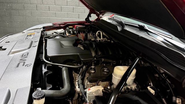 2018 GMC Yukon 4WD 4dr SLE - 22962744 - 43