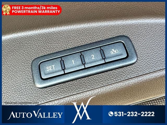 2018 GMC Yukon Denali Sport Utility 4D - 22986176 - 12