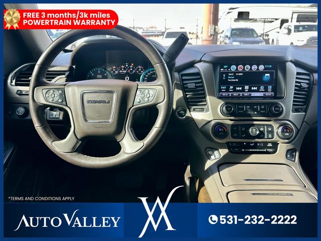 2018 GMC Yukon Denali Sport Utility 4D - 22986176 - 32