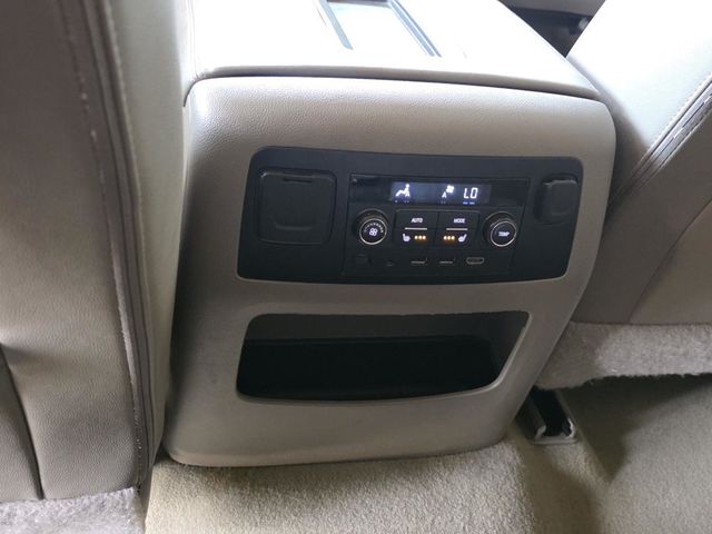 2018 GMC Yukon SLT - 23057749 - 12