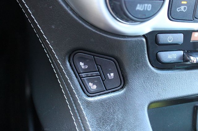 2018 GMC Yukon SLT 4X4 ALL OPTIONS!!!! - 23094544 - 32