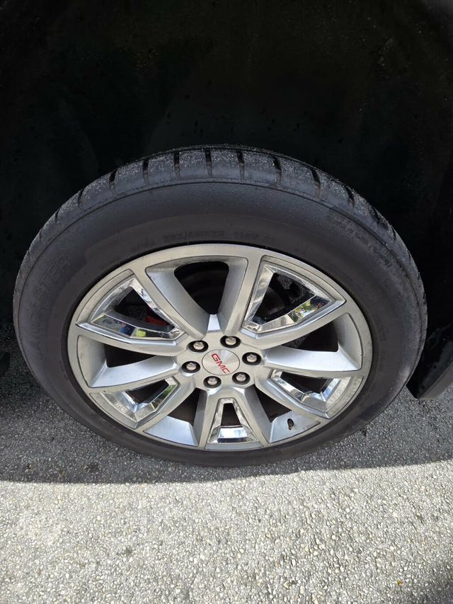 2018 GMC Yukon XL 2WD 4dr SLT - 23011810 - 12