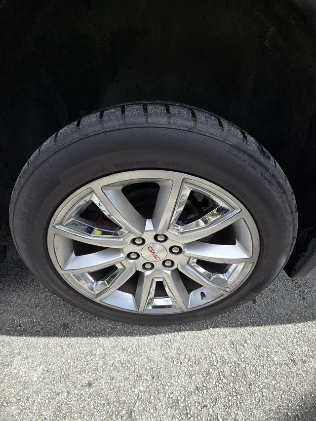 2018 GMC Yukon XL 2WD 4dr SLT - 23011810 - 7