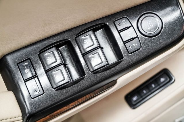 2018 GMC Yukon XL 4WD 4dr Denali - 22875342 - 42