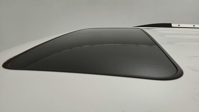 2018 GMC Yukon XL 4WD 4dr Denali with Ultimate Package & 22'' Wheels - 22955000 - 9