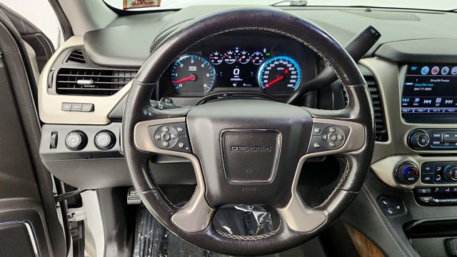2018 GMC Yukon XL 4WD 4dr Denali with Ultimate Package & 22'' Wheels - 22955000 - 13