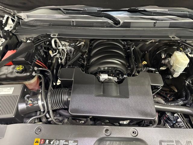 2018 GMC Yukon XL 4WD 4dr SLT - 23053396 - 39