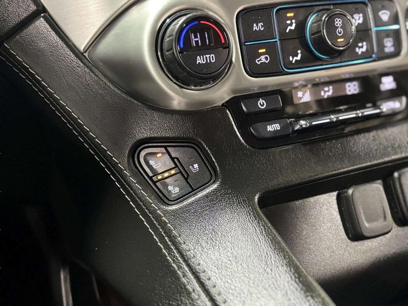 2018 GMC Yukon XL 4WD 4dr SLT - 22983759 - 27