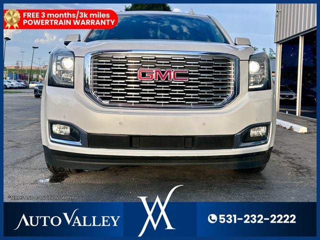 2018 GMC Yukon XL Denali Sport Utility 4D - 22939048 - 10