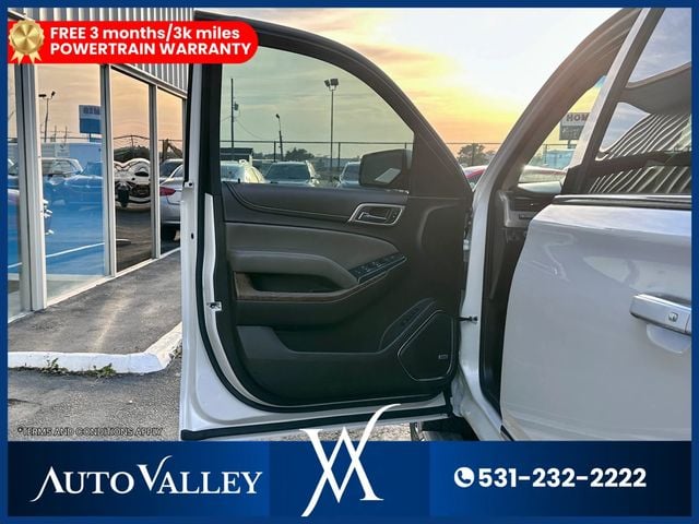 2018 GMC Yukon XL Denali Sport Utility 4D - 22939048 - 11