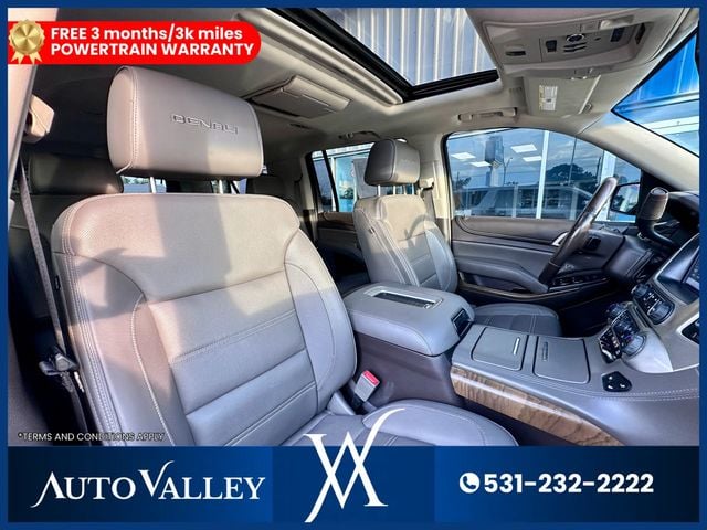 2018 GMC Yukon XL Denali Sport Utility 4D - 22939048 - 17