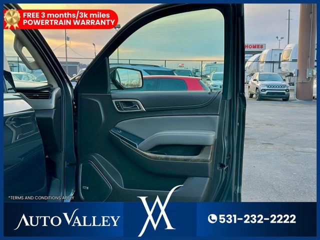 2018 GMC Yukon XL Denali Sport Utility 4D - 22954862 - 17