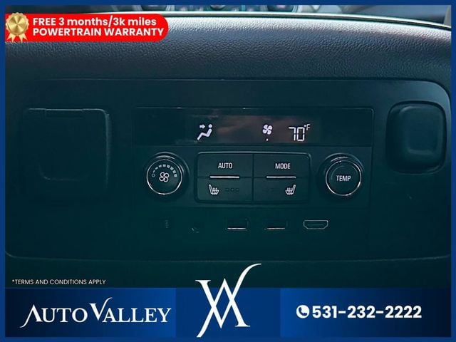 2018 GMC Yukon XL Denali Sport Utility 4D - 22954862 - 37