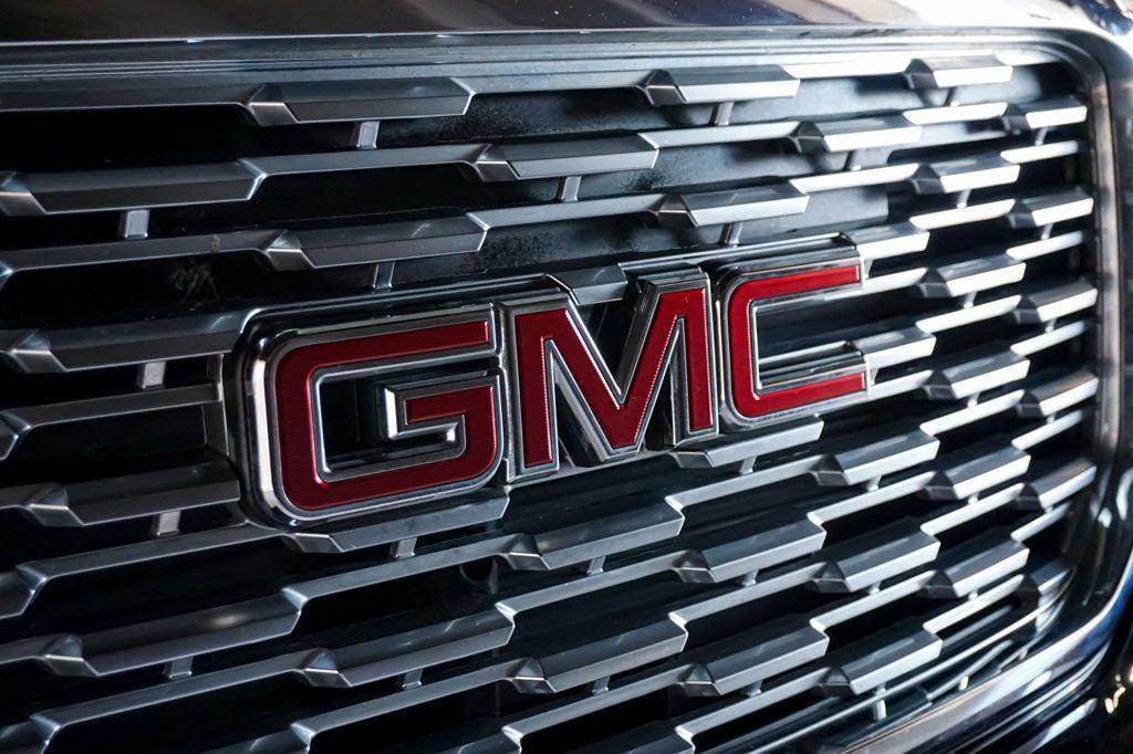 2018 GMC Yukon XL *Denali XL 4x4* *Black Leather* *Nav/Sunroof* *TV/DVD* - 22999111 - 72