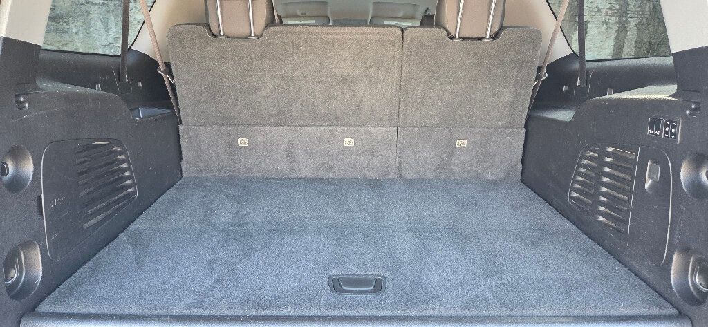 2018 GMC Yukon XL Low Miles LOADED V8 Tons of Space Sunroof Tow 615-300-6004 - 23034905 - 16