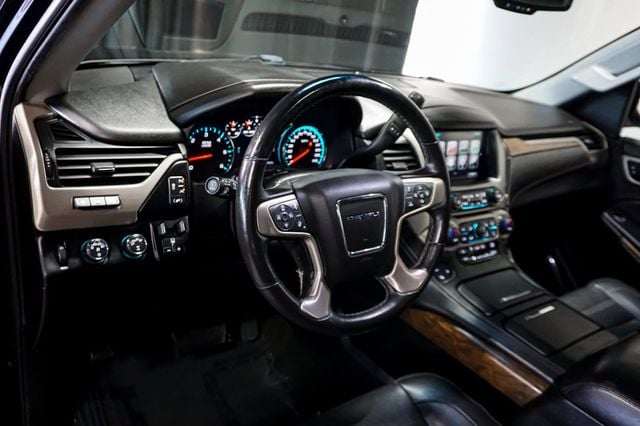 2018 GMC Yukon XL *Yukon XL Denali* *4WD* *Black/Black* *Nav/DVD* - 22973142 - 9