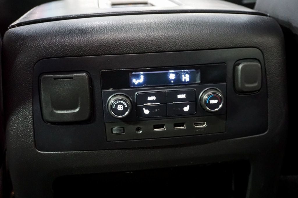 2018 GMC Yukon XL *Yukon XL Denali* *4WD* *Black/Black* *Nav/DVD* - 22973142 - 55