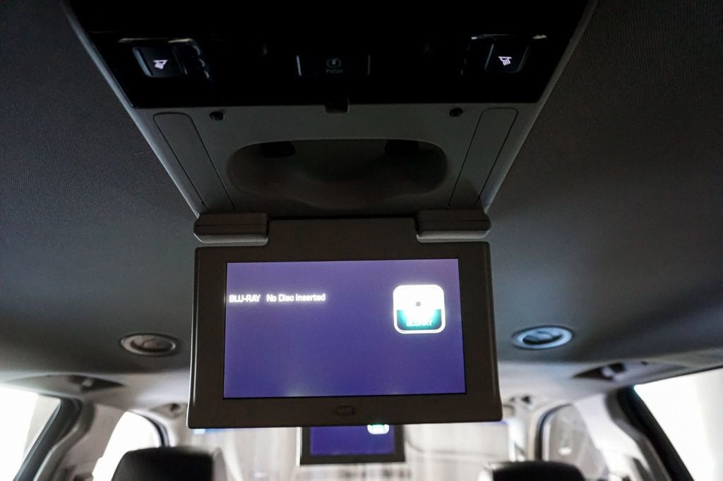 2018 GMC Yukon XL *Yukon XL Denali* *4WD* *Black/Black* *Nav/DVD* - 22973142 - 62