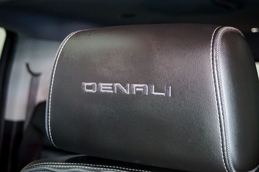 2018 GMC Yukon XL *Yukon XL Denali* *4WD* *Black/Black* *Nav/DVD* - 22973142 - 77