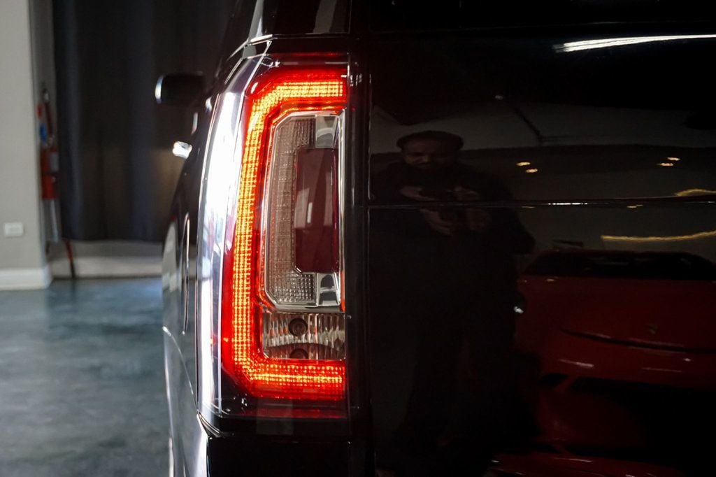 2018 GMC Yukon XL *Yukon XL Denali* *4WD* *Black/Black* *Nav/DVD* - 22973142 - 82