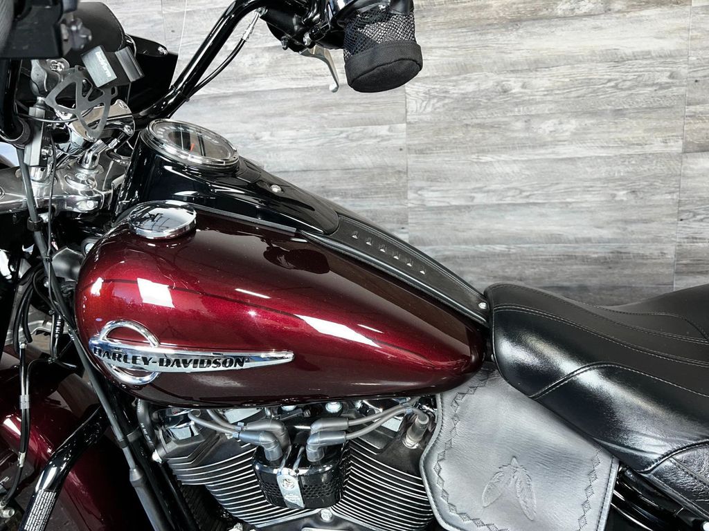 2018 Harley-Davidson FLHCS Heritage Classic 114 SUPER CLEAN! - 22298192 - 15