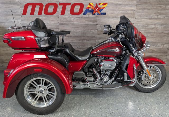 2018 Harley-Davidson FLHTCUTG Triglide Ultra One Owner! - 23018442 - 0
