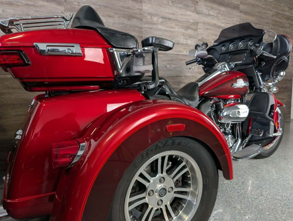 2018 Harley-Davidson FLHTCUTG Triglide Ultra One Owner! - 23018442 - 2