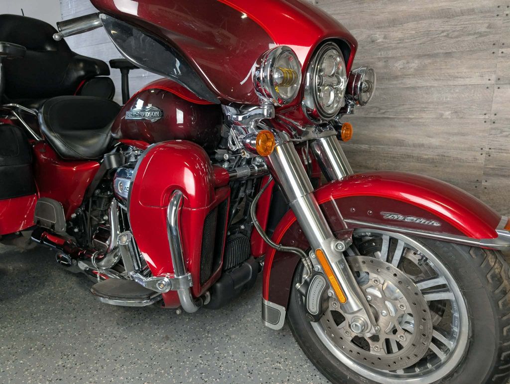 2018 Harley-Davidson FLHTCUTG Triglide Ultra One Owner! - 23018442 - 4