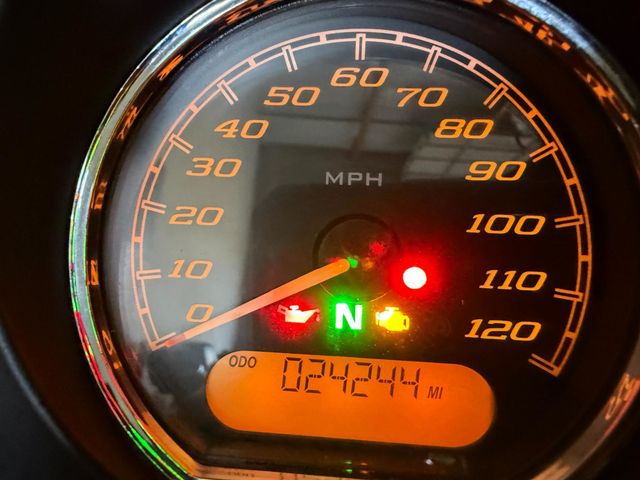 2018 Harley-Davidson FLHTCUTG Triglide Ultra SUPER CLEAN! - 23012052 - 10