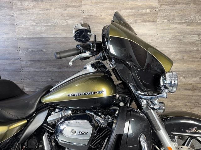 2018 Harley-Davidson FLHTK Electra Glide Ultra Limited SUPER CLEAN! - 22981030 - 2