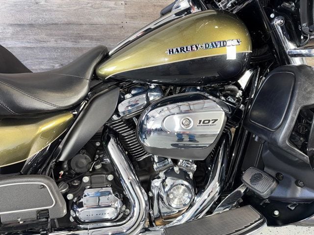 2018 Harley-Davidson FLHTK Electra Glide Ultra Limited SUPER CLEAN! - 22981030 - 3