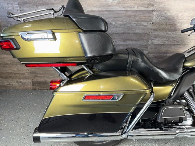 2018 Harley-Davidson FLHTK Electra Glide Ultra Limited SUPER CLEAN! - 22981030 - 6