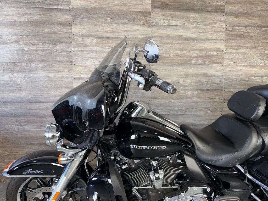 2018 Harley-Davidson FLHTK Ultra Limited One Owner! - 23032320 - 12