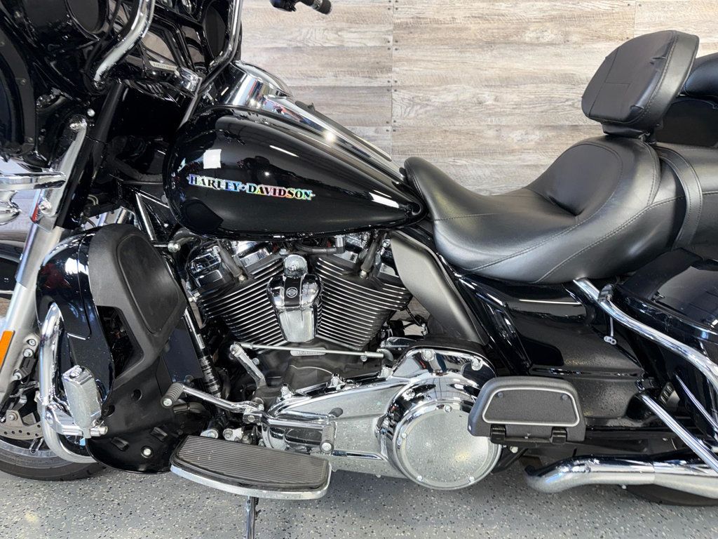 2018 Harley-Davidson FLHTK Ultra Limited One Owner! - 23032320 - 14