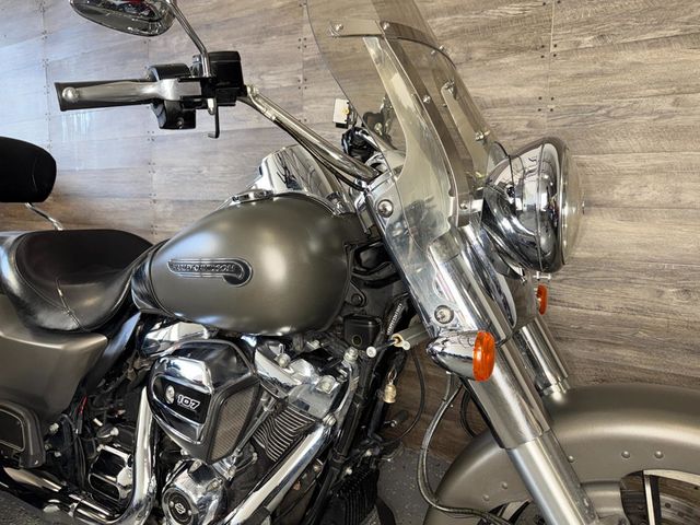 2018 Harley-Davidson FLRT Freewheeler One Owner! - 22998299 - 4