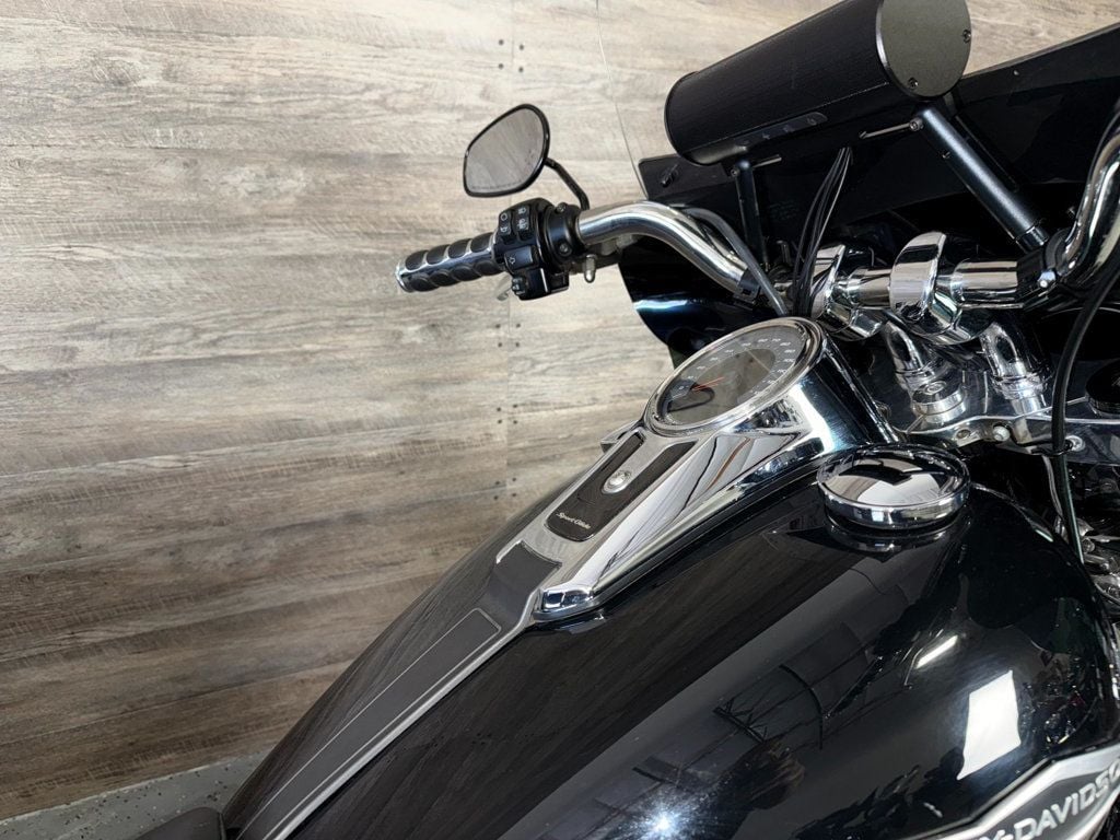 2018 Harley-Davidson FLSB Sport Glide LOW MILES! - 22943403 - 7