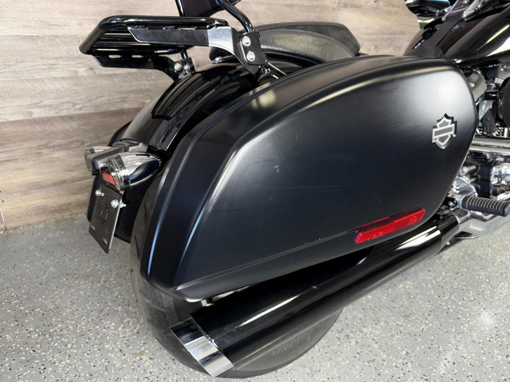 2018 Harley-Davidson FLSB Sport Glide LOW MILES! - 22943403 - 8