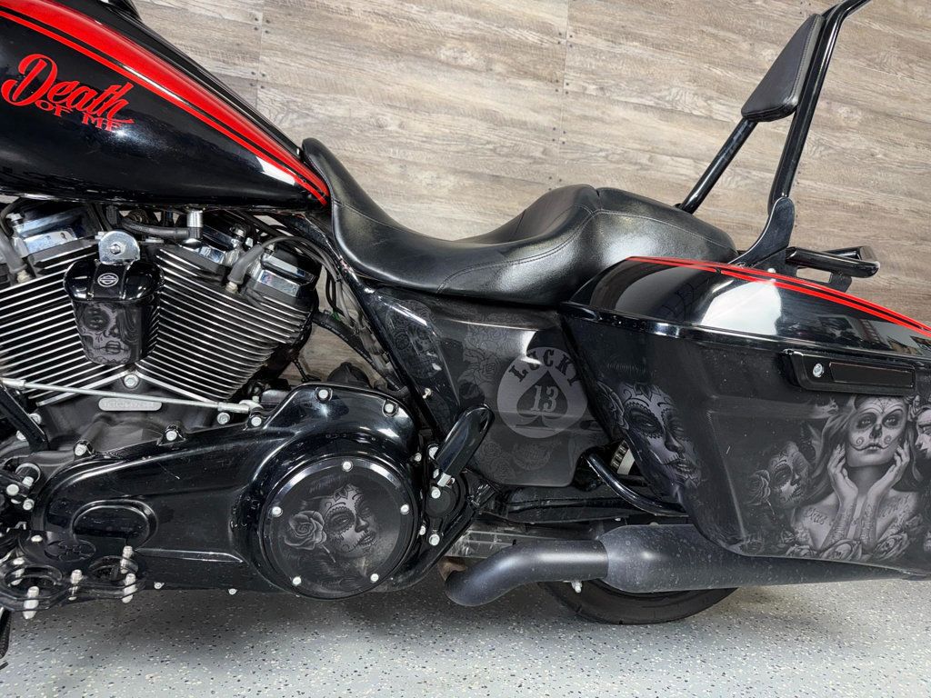2018 Harley-Davidson FLTRXS Road Glide Special Custom! - 23010987 - 12