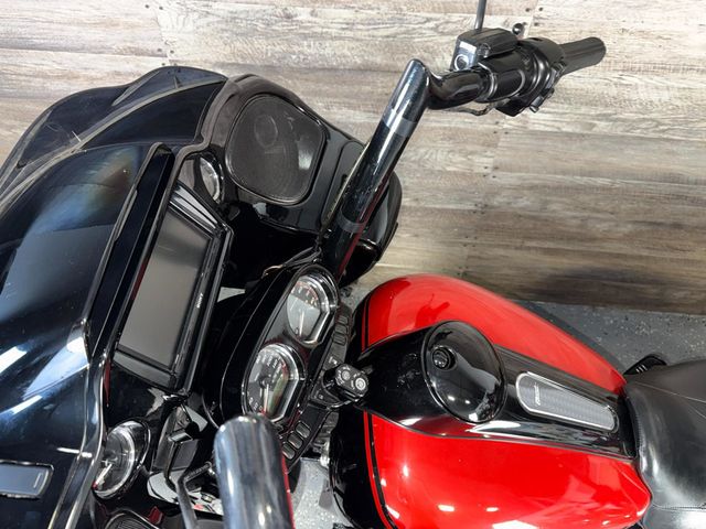 2018 Harley-Davidson FLTRXS Road Glide Special Custom! - 23010987 - 14