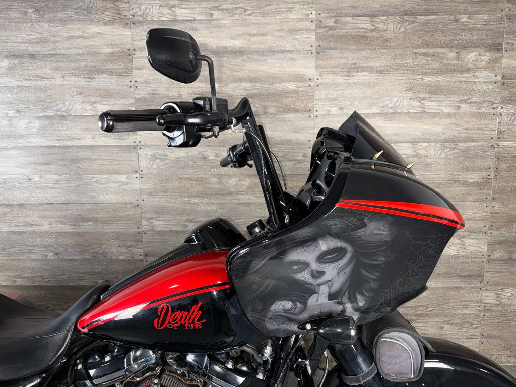 2018 Harley-Davidson FLTRXS Road Glide Special Custom! - 23010987 - 3