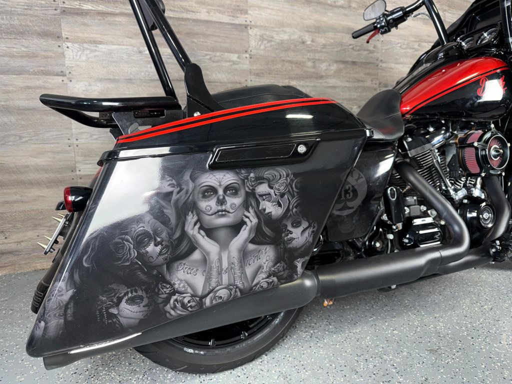 2018 Harley-Davidson FLTRXS Road Glide Special Custom! - 23010987 - 6