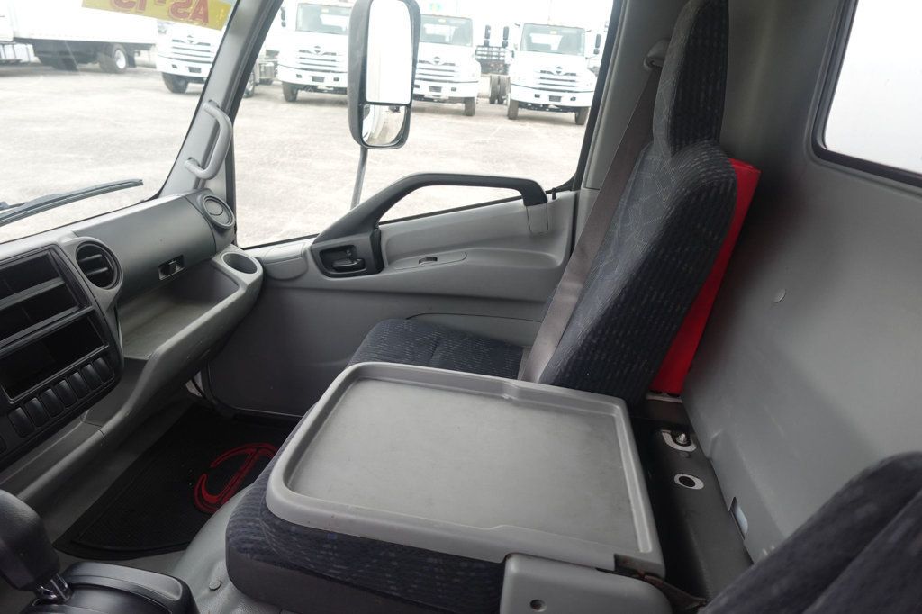 2018 HINO 155 (16ft Box with Lift Gate) - 22963458 - 50