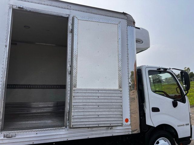 2018 HINO 18 FOOT NON CDL SIDE DOOR ENTRY REFRIGERATED/REEFER BOX - 22558835 - 9