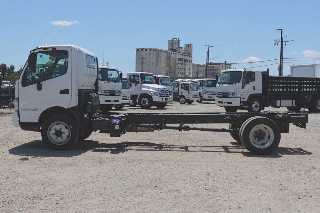 2018 HINO 195 (Cab Chassis-Diesel) - 22562188 - 3