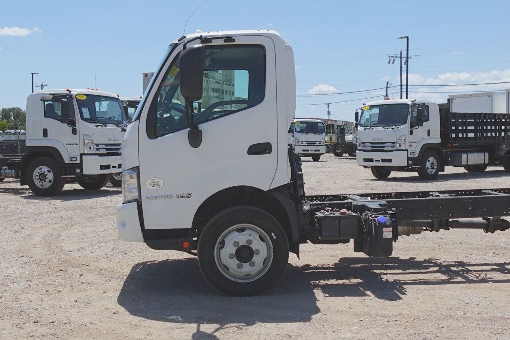 2018 HINO 195 (Cab Chassis-Diesel) - 22562188 - 4