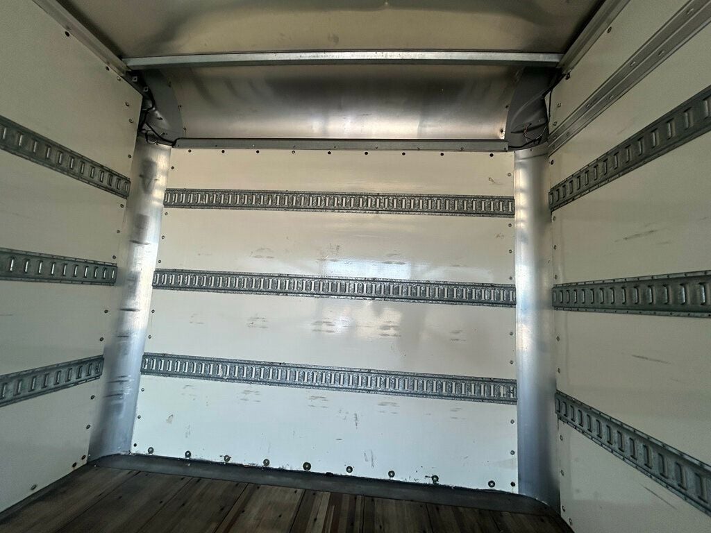 2018 HINO 195 4X2 REGULAR CAB 18 FOOT BOX - 22653332 - 12