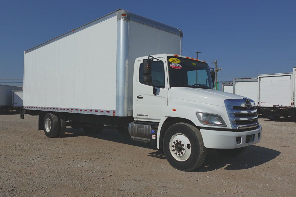 2018 HINO 268 (26ft Box with Gate) - 22634187 - 0