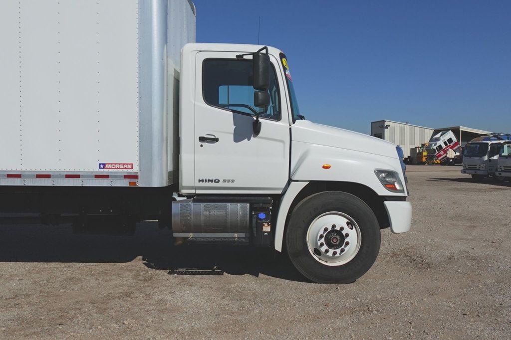 2018 HINO 268 (26ft Box with Gate) - 22660928 - 8