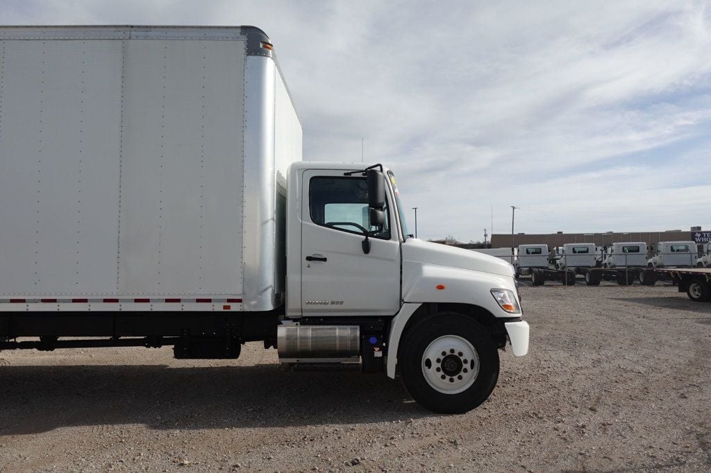 2018 HINO 268 (26ft Box with Lift Gate) - 22969740 - 9
